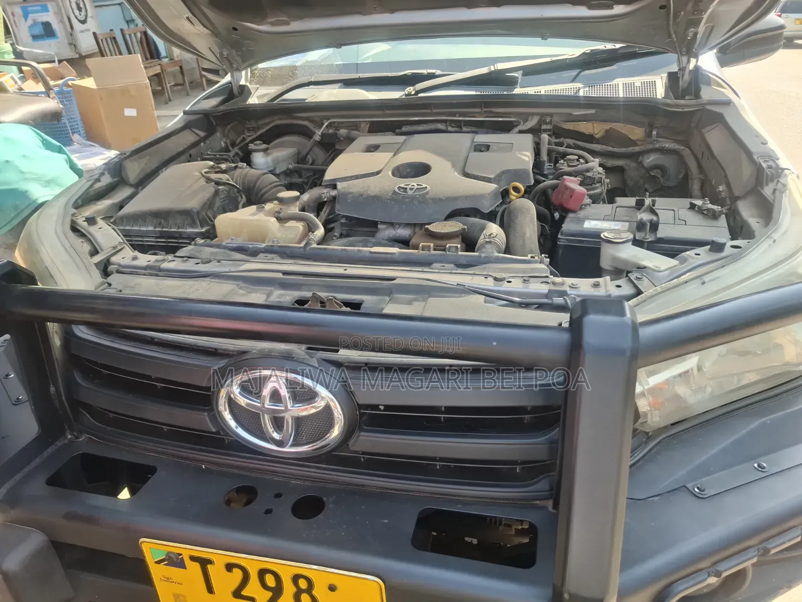 Toyota Hilux 2018 Gray