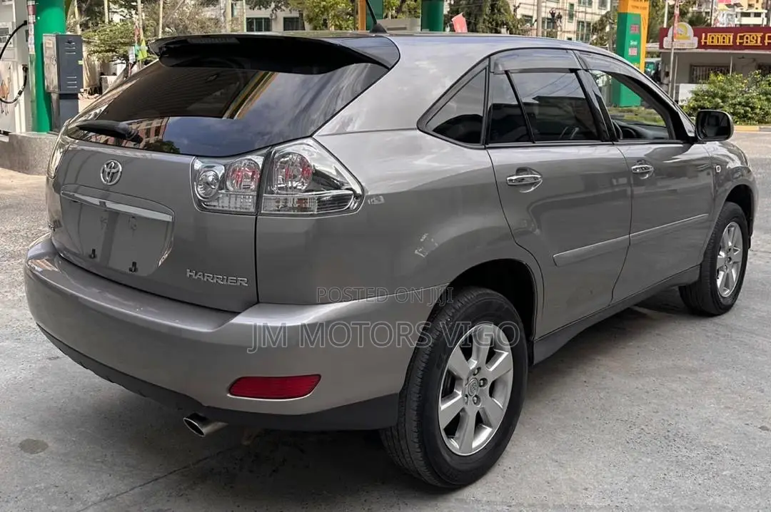 Toyota Harrier 2.4 2007 Brown