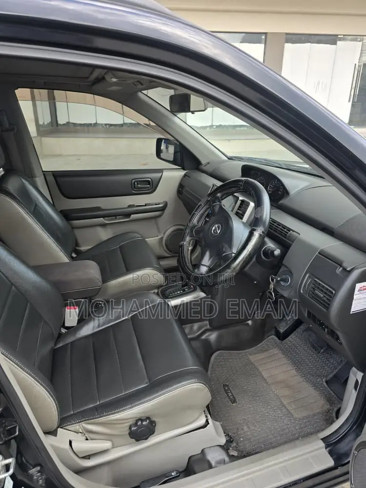 Nissan X-Trail Automatic 2005 Black