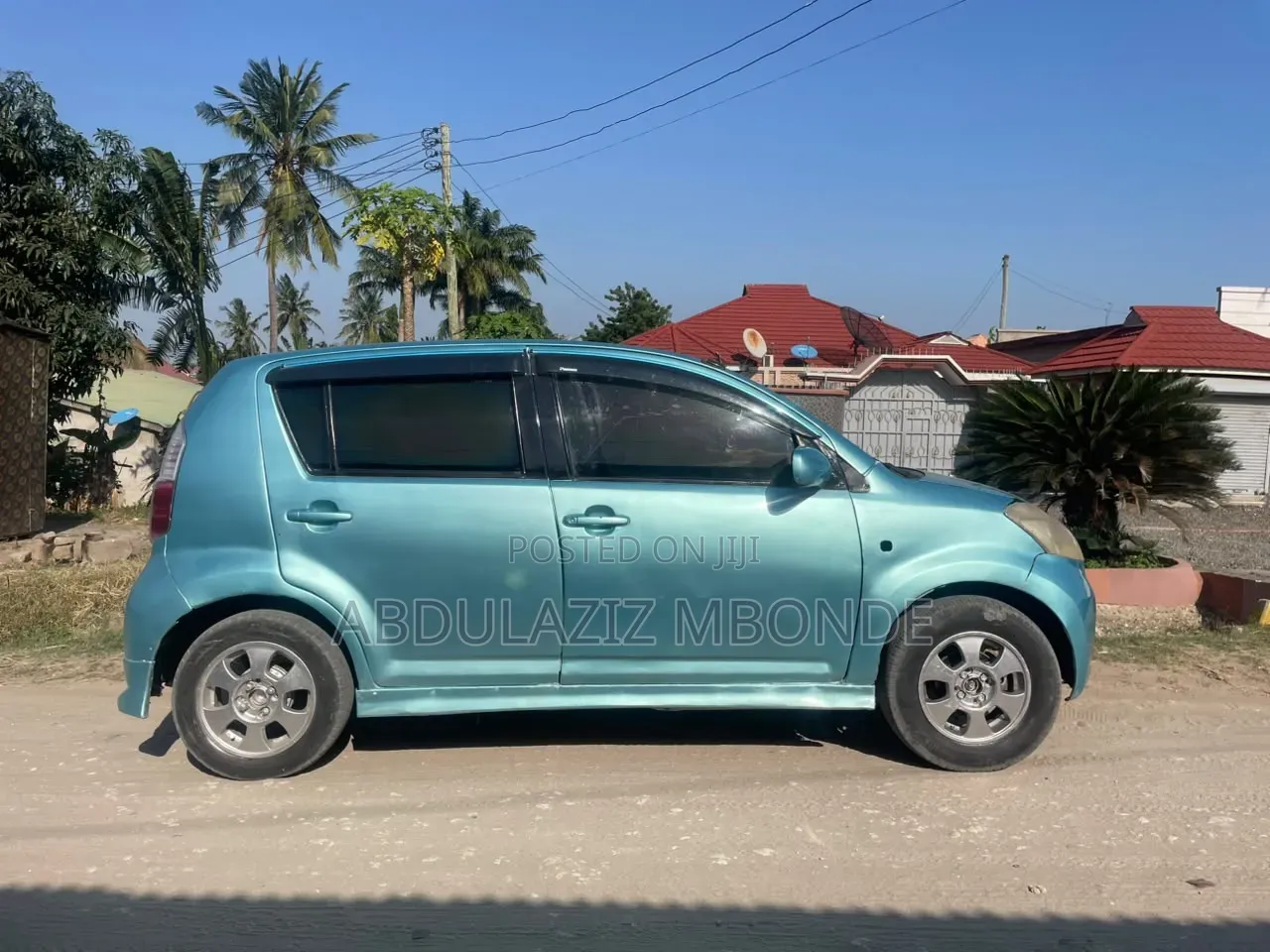 Toyota Passo 2011 Green