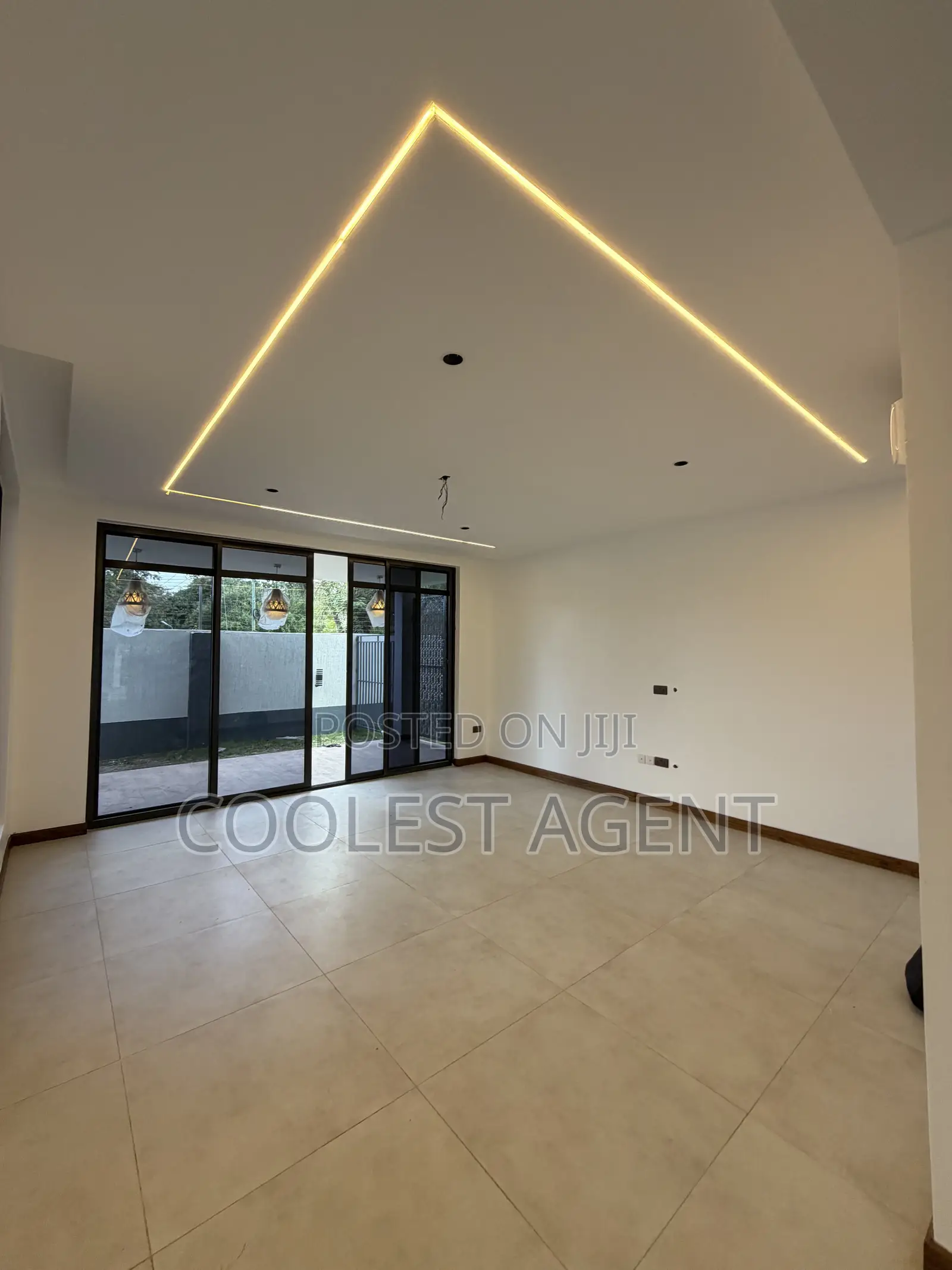 Furnished 4bdrm Villa in Coolest Estate, Masaki for rent