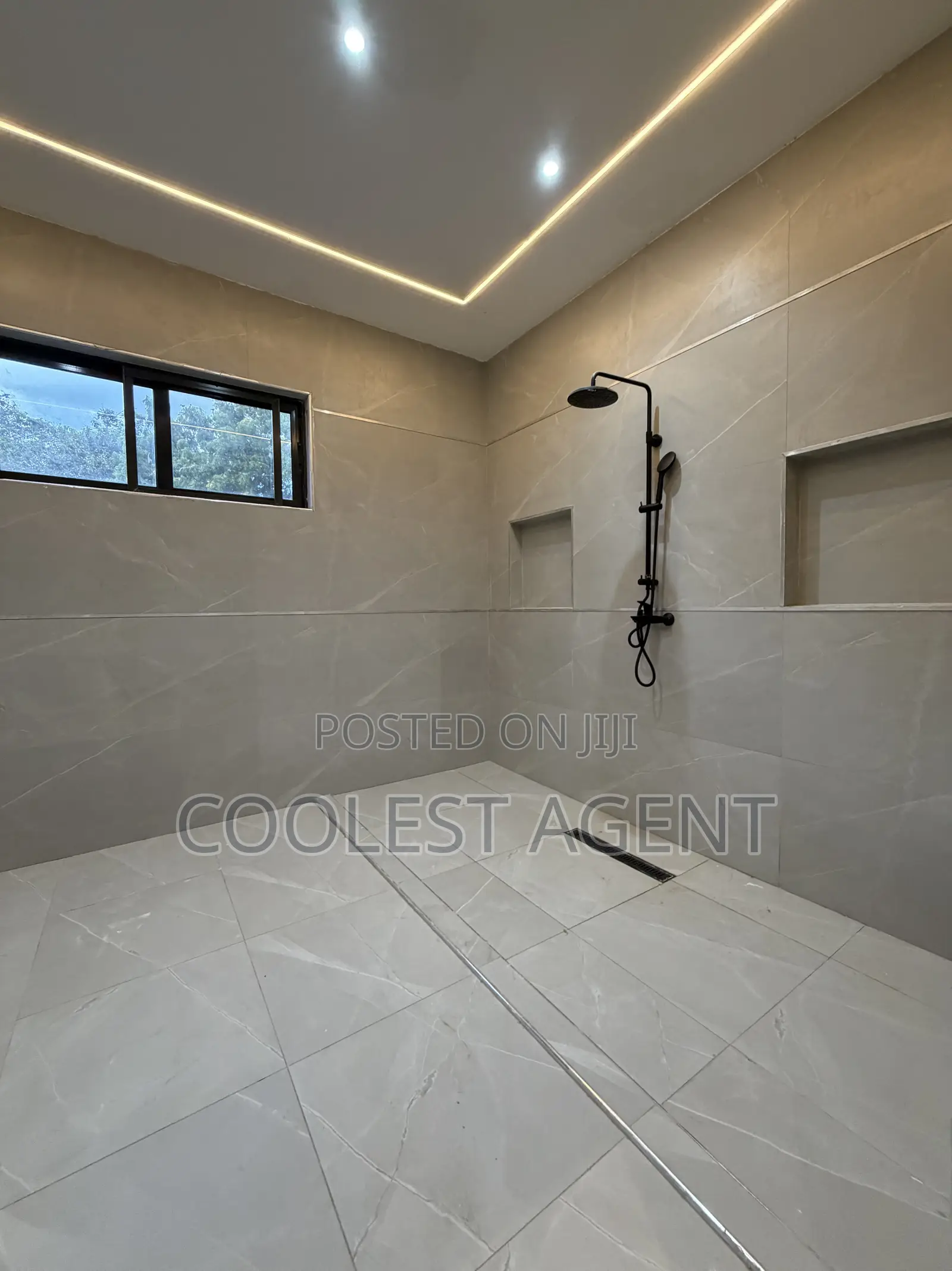 Furnished 4bdrm Villa in Coolest Estate, Masaki for rent