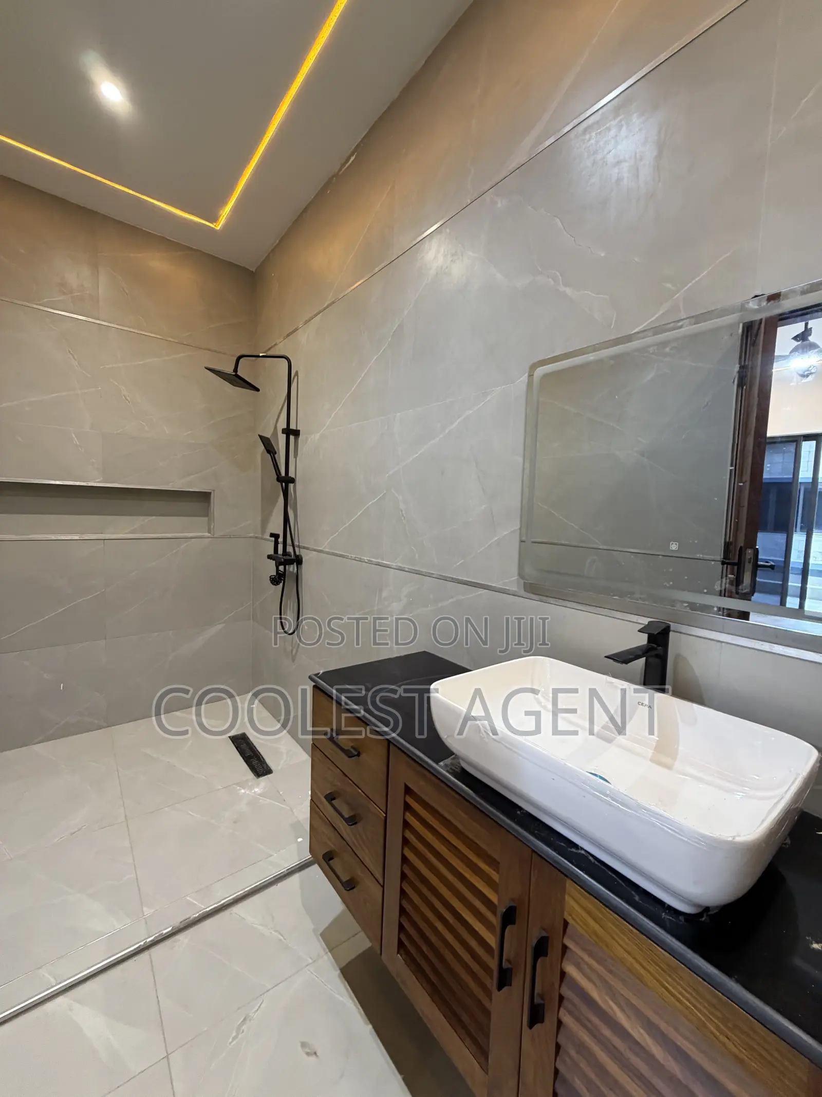 Furnished 4bdrm Villa in Coolest Estate, Masaki for rent