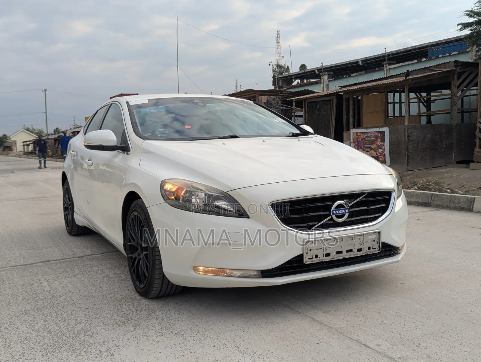 Volvo V40 2016 White
