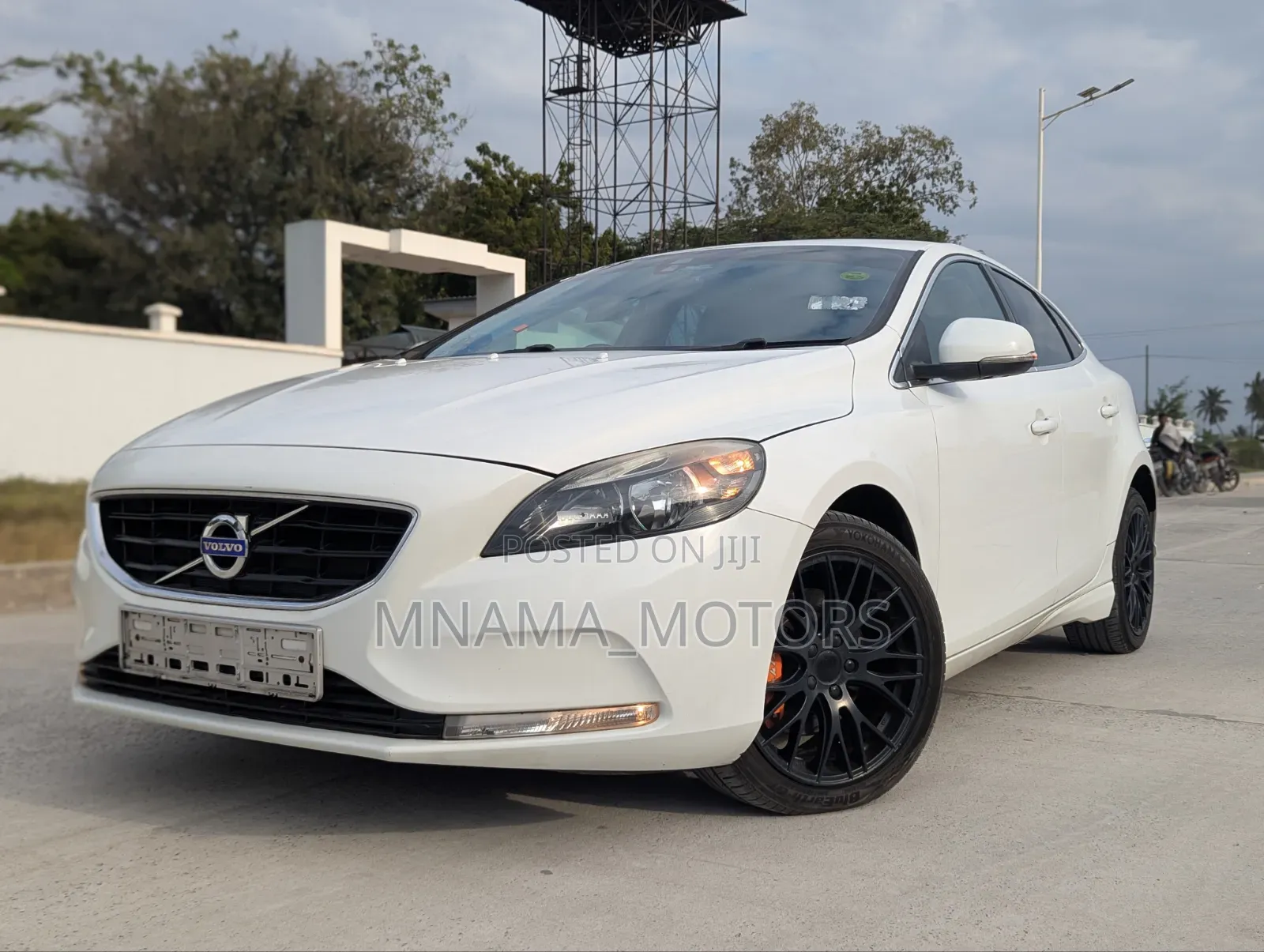 Volvo V40 2016 White