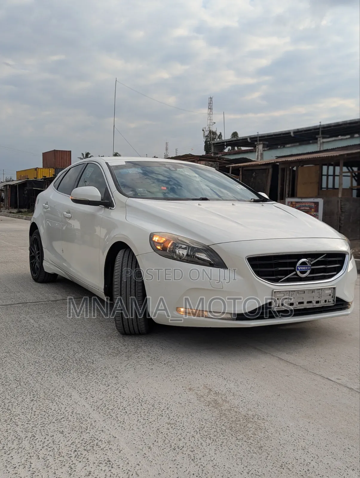 Volvo V40 2016 White