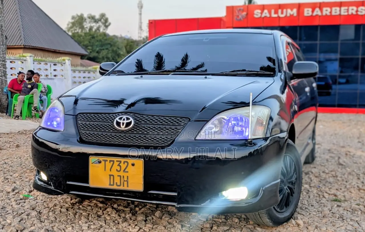 Toyota Corolla RunX 2005 Black