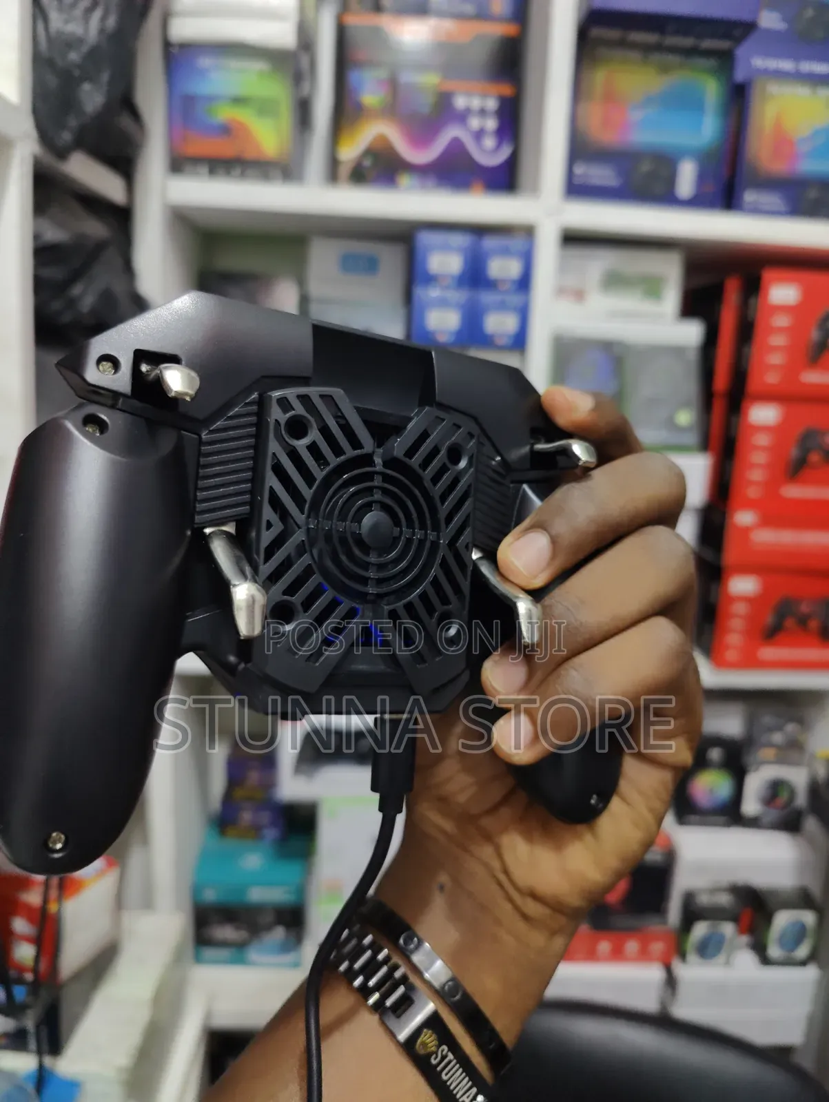 4-Button Gaming Handle With Cooler
