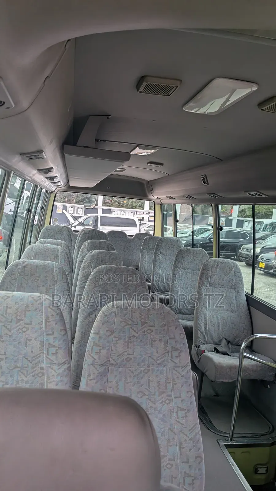 Toyota Coaster 2005 Yellow