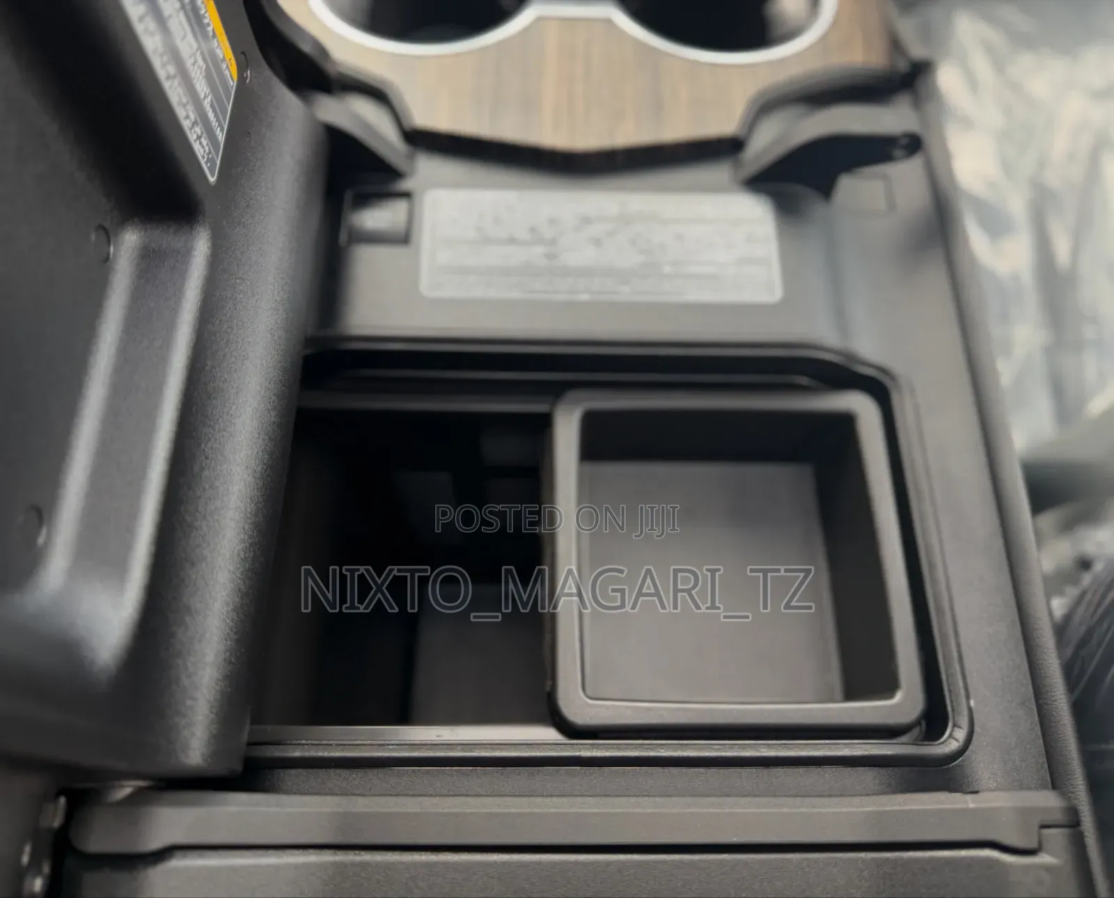 Toyota Land Cruiser 2024 Burgundy
