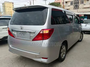 Toyota Alphard 2009 Silver