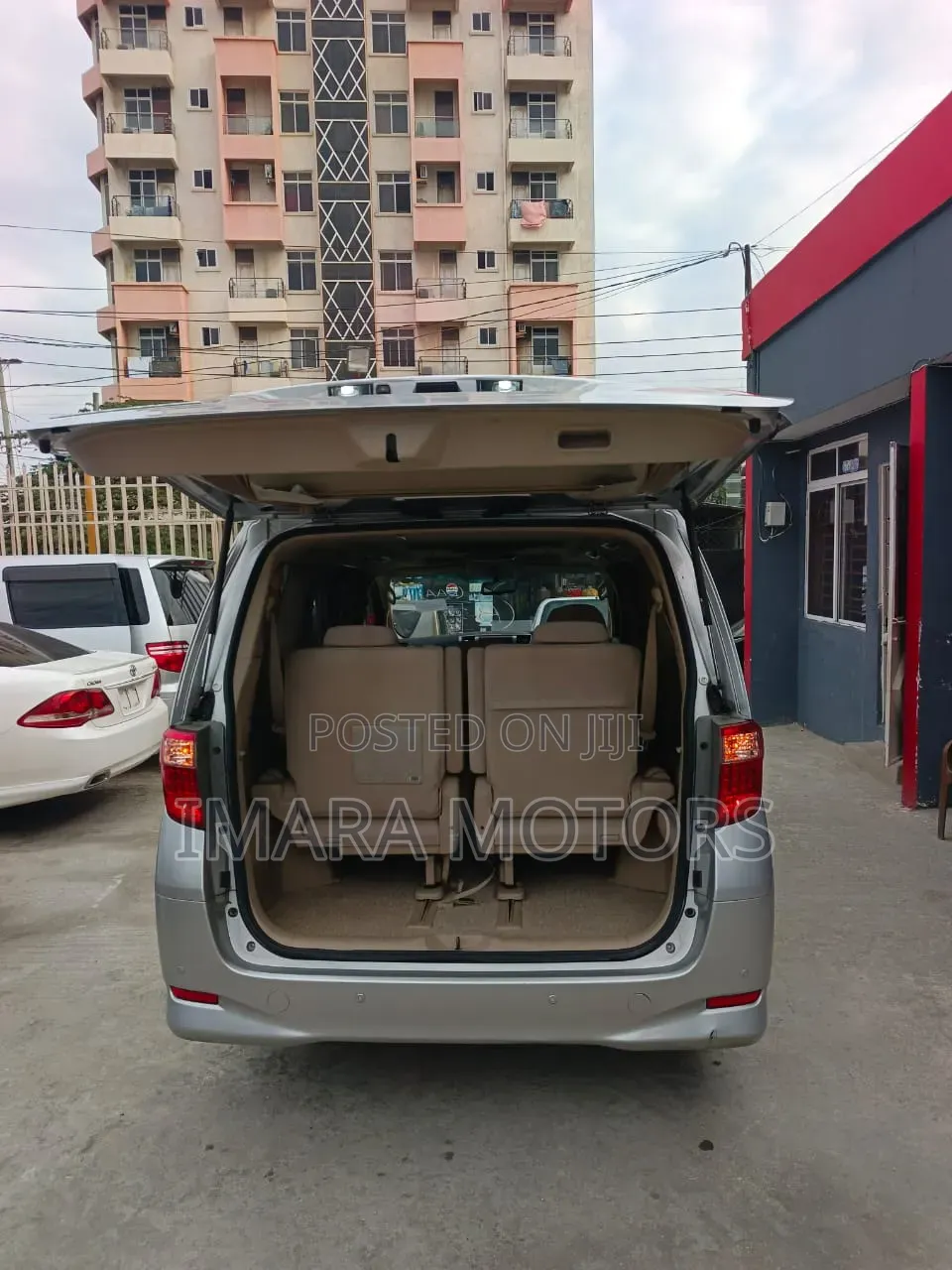 Toyota Alphard 2009 Silver