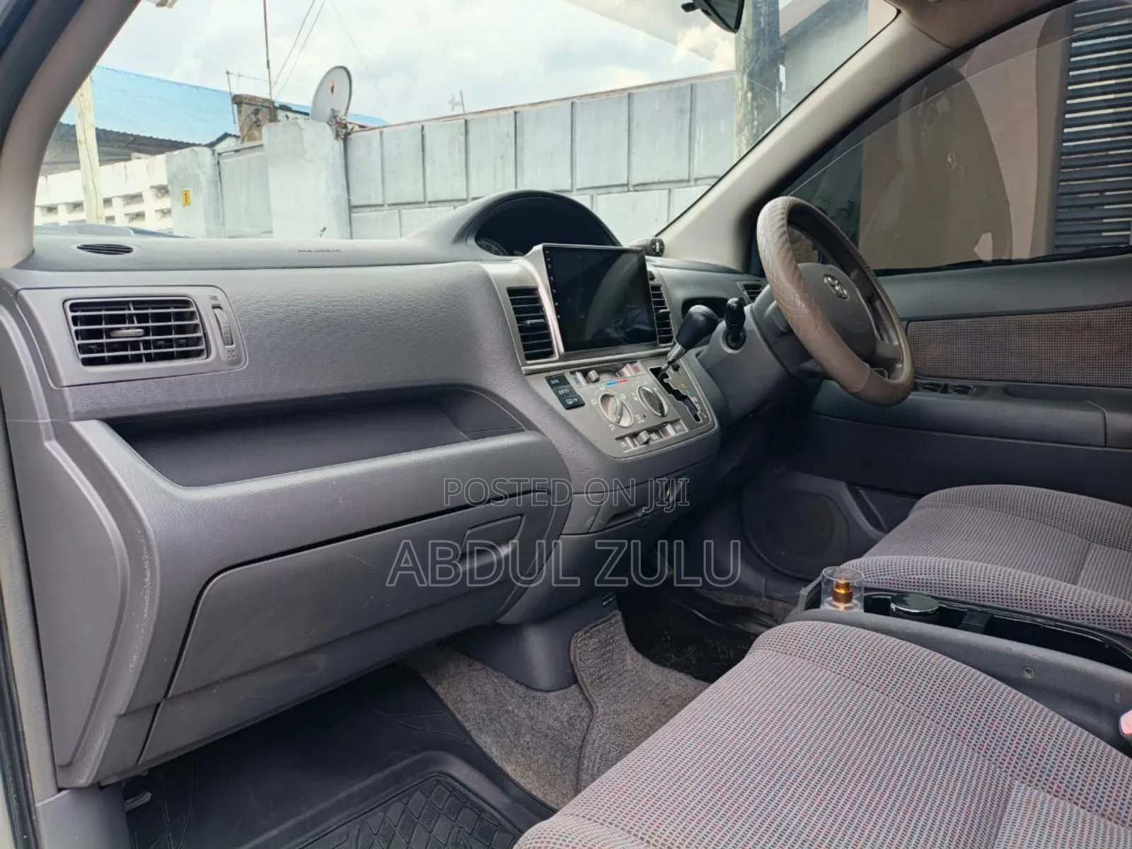 Toyota Raum 2005 Silver