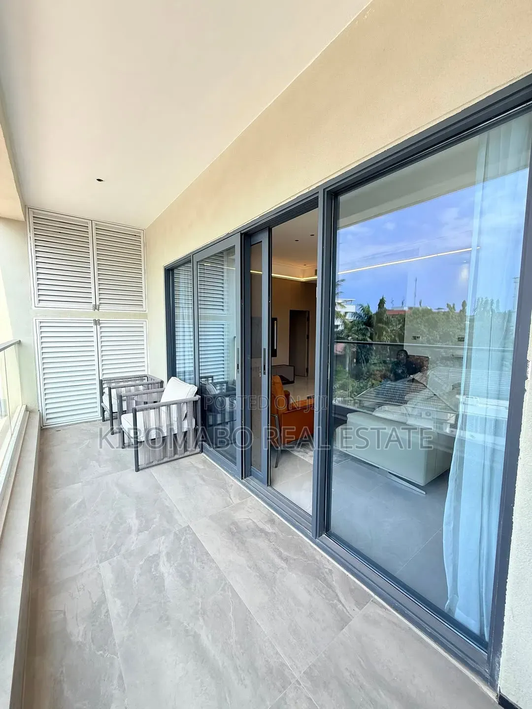 Furnished 3bdrm Apartment in Masaki for rent
