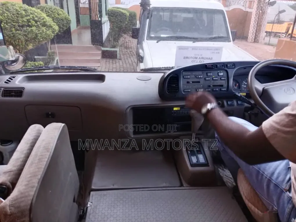 Toyota Coaster 2006 Grey