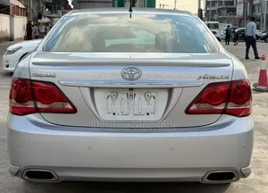 Toyota Crown 2008 Silver