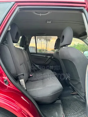 Toyota RAV4 2005 Red