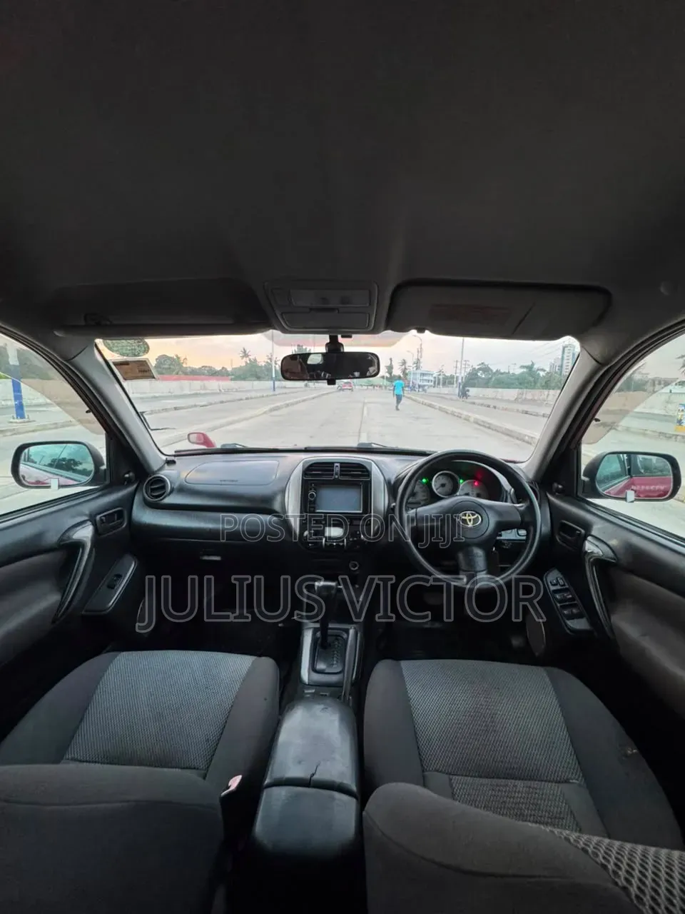 Toyota RAV4 2005 Red