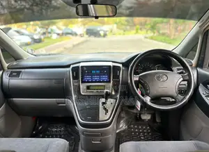Toyota Alphard 2.4 Petrol FWD 2007 White