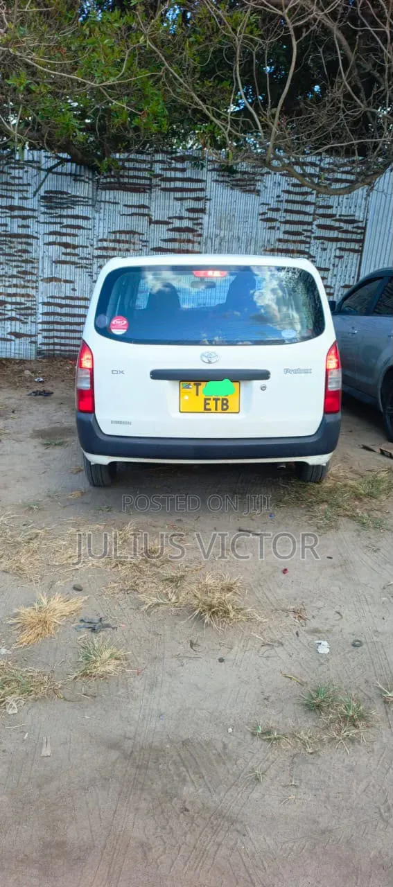 Toyota Probox 2007 White