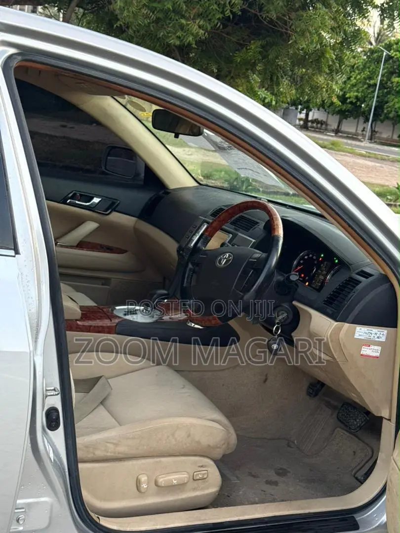 Toyota Mark X 2006 Silver
