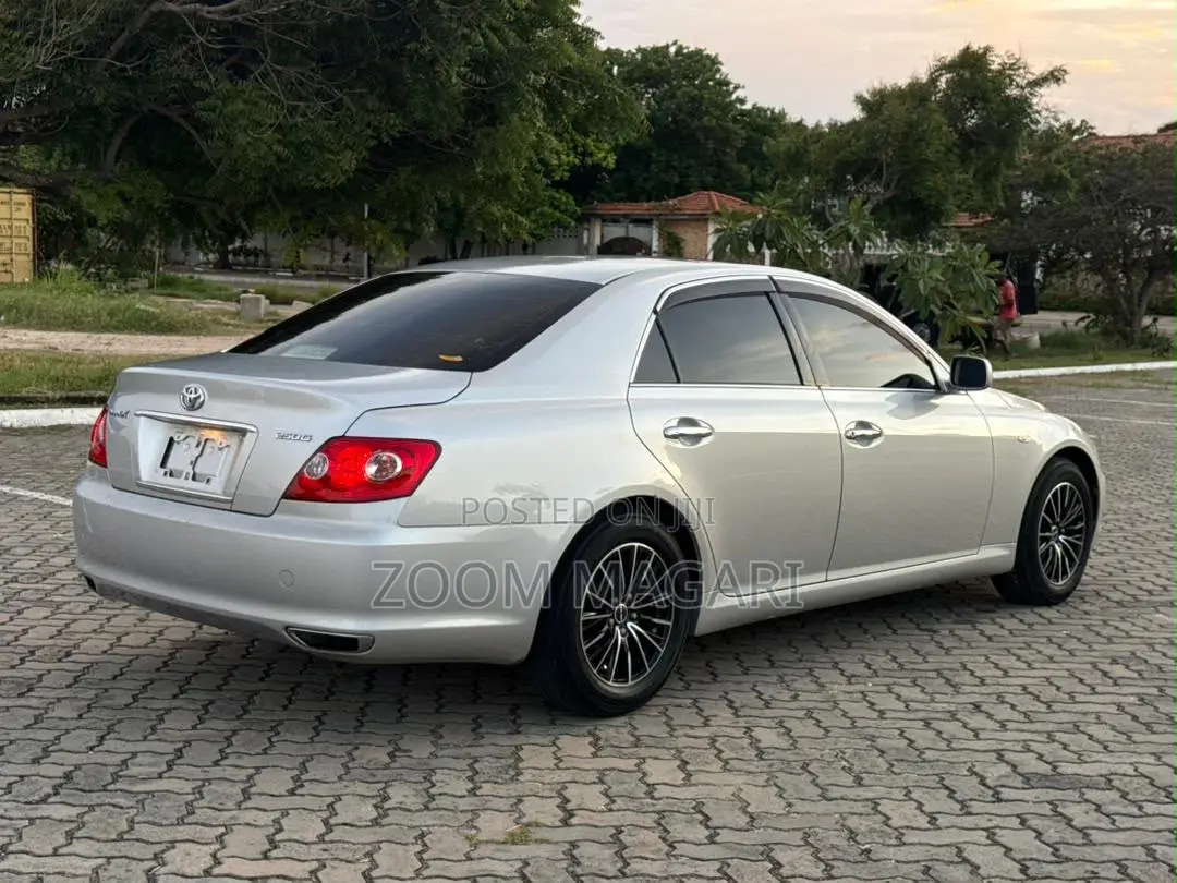 Toyota Mark X 2006 Silver