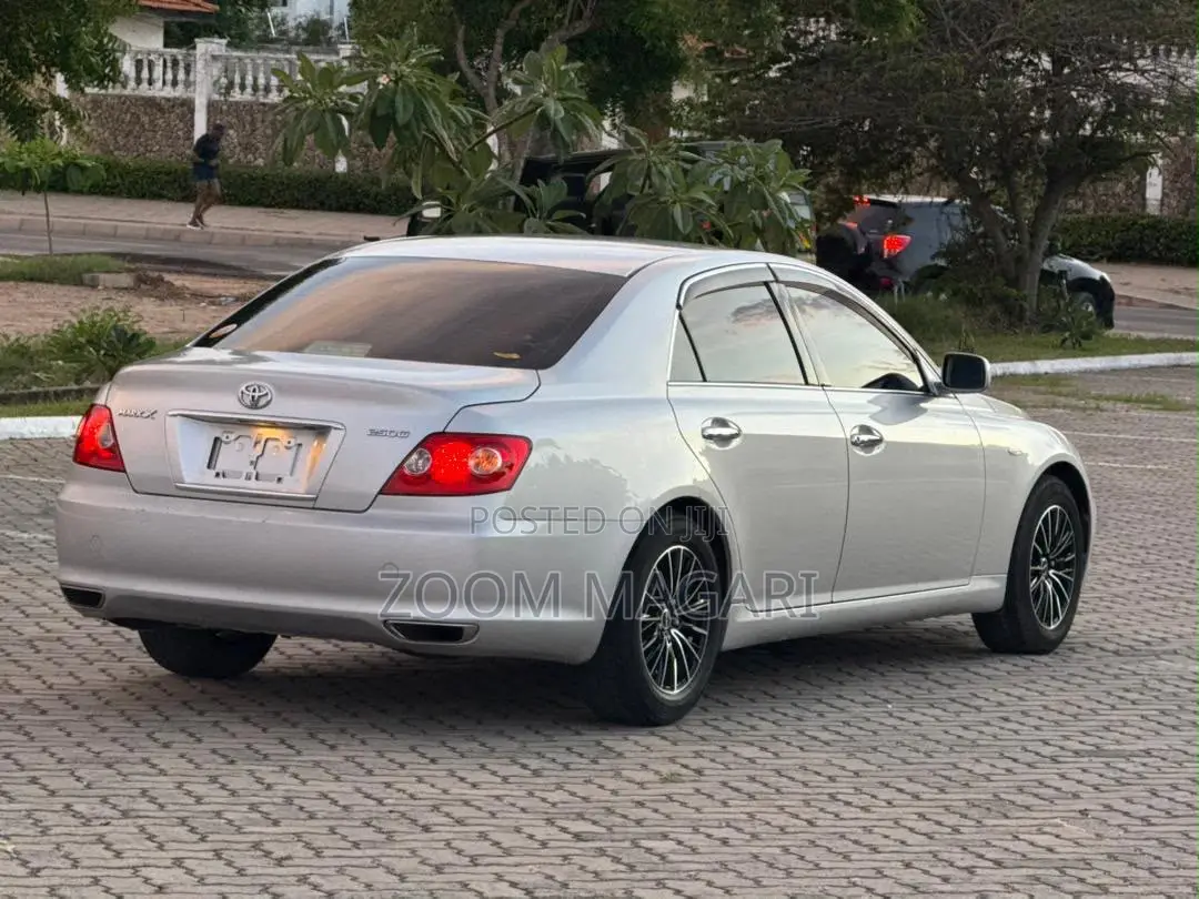 Toyota Mark X 2006 Silver
