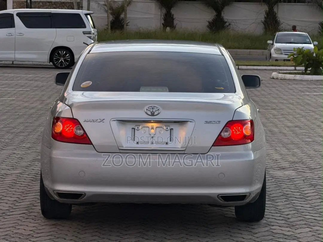 Toyota Mark X 2006 Silver