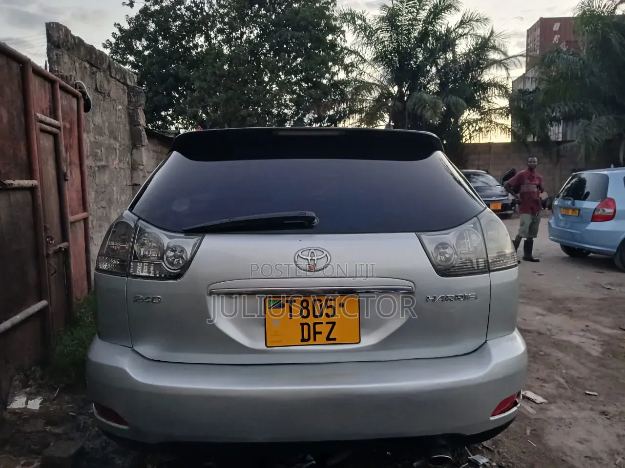 Toyota Harrier 2005 Silver