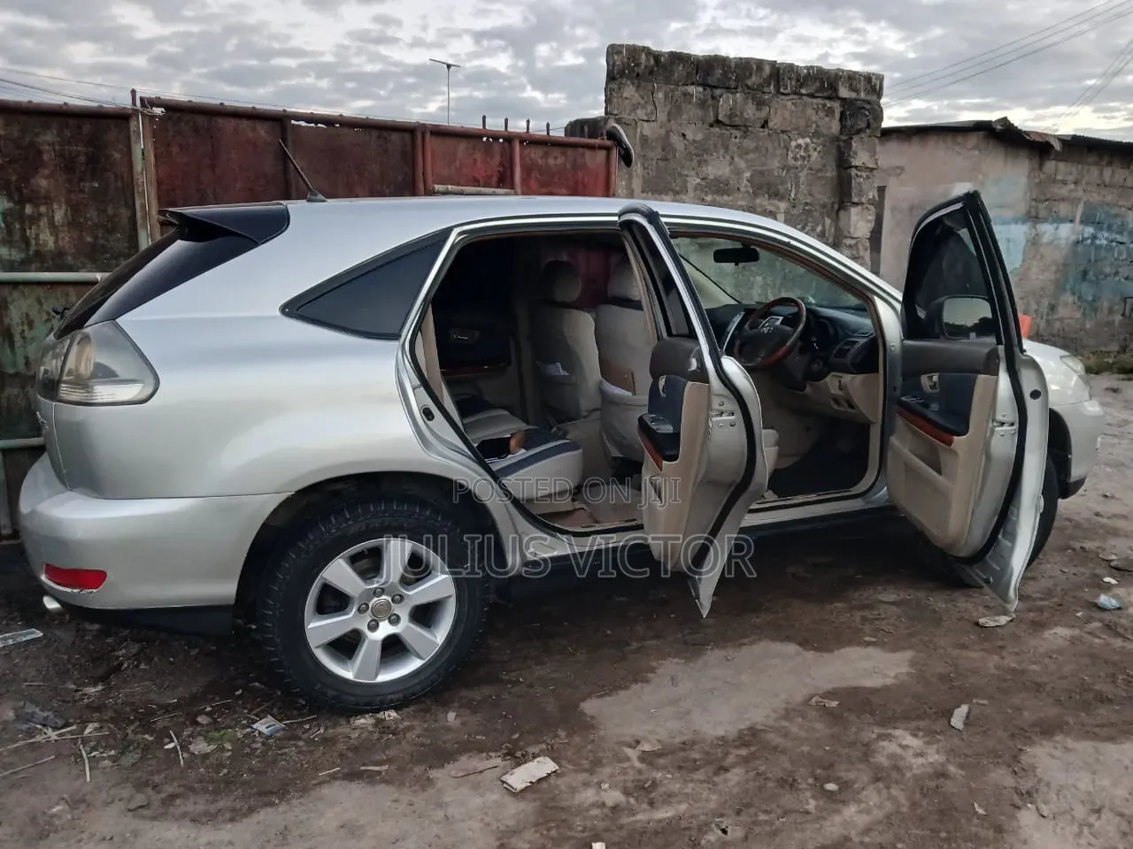 Toyota Harrier 2005 Silver