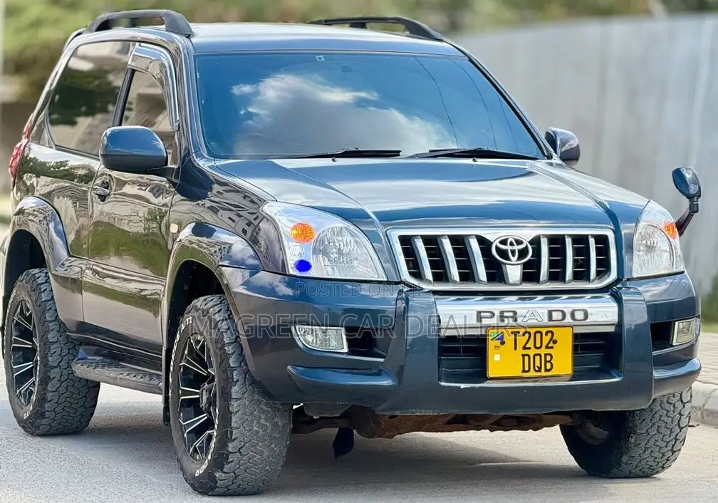 Toyota Land Cruiser Prado 2004 Black