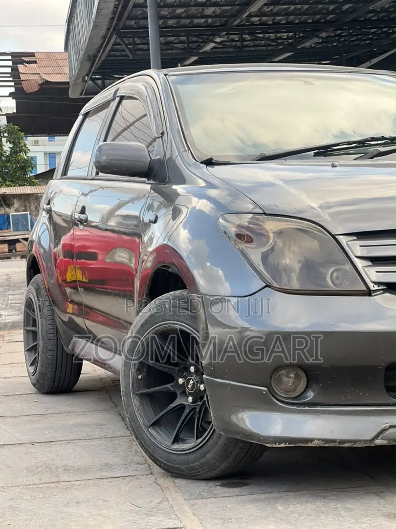 Toyota IST 2006 Gray