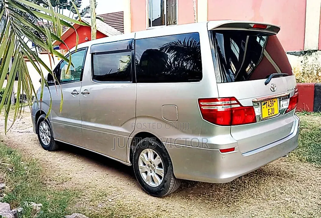 Toyota Alphard 2007 Silver