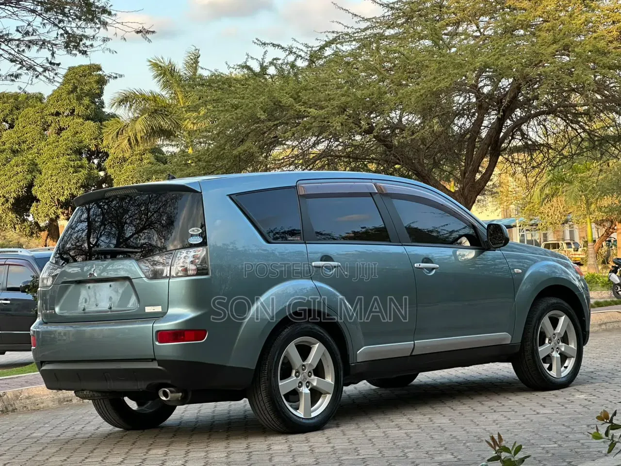 Mitsubishi Outlander 2005 Blue