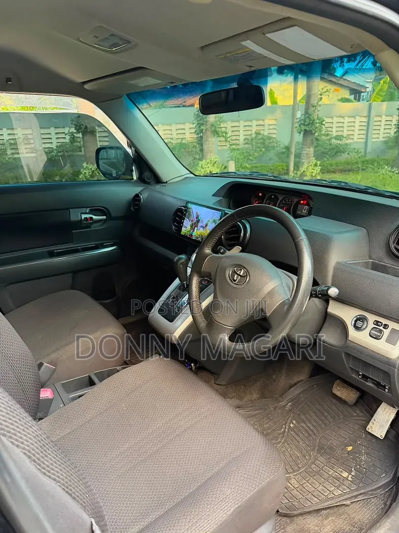 Toyota Corolla Rumion 2009 Black