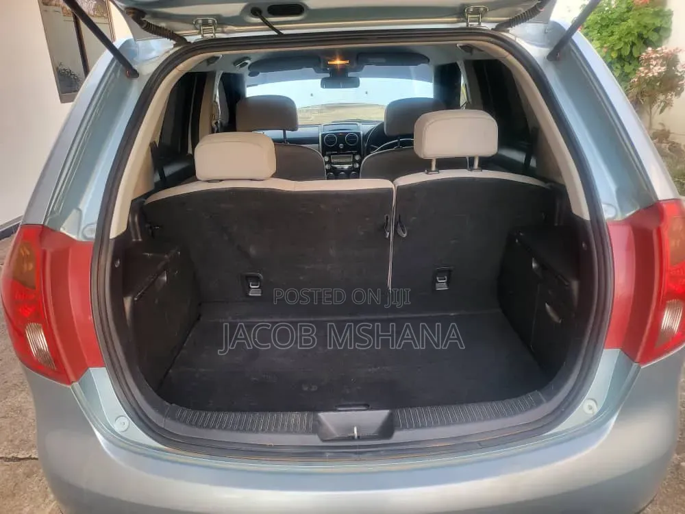 Mazda Verisa 2009 Blue