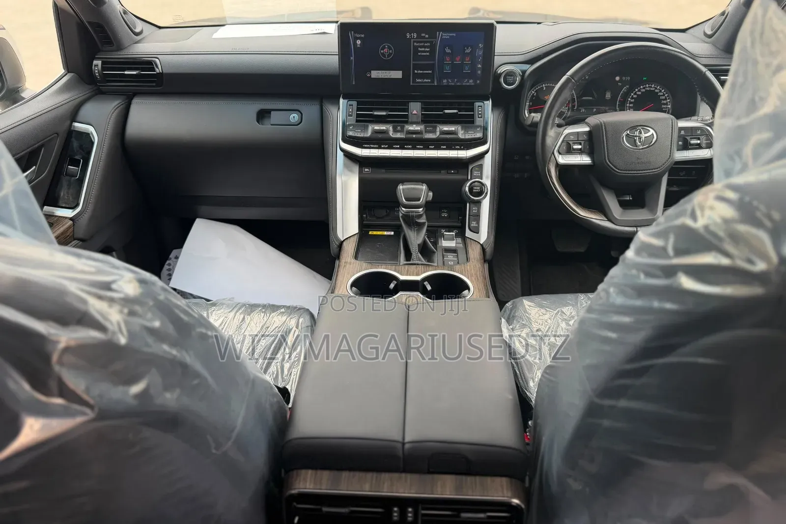 Toyota Land Cruiser 2024 Gray
