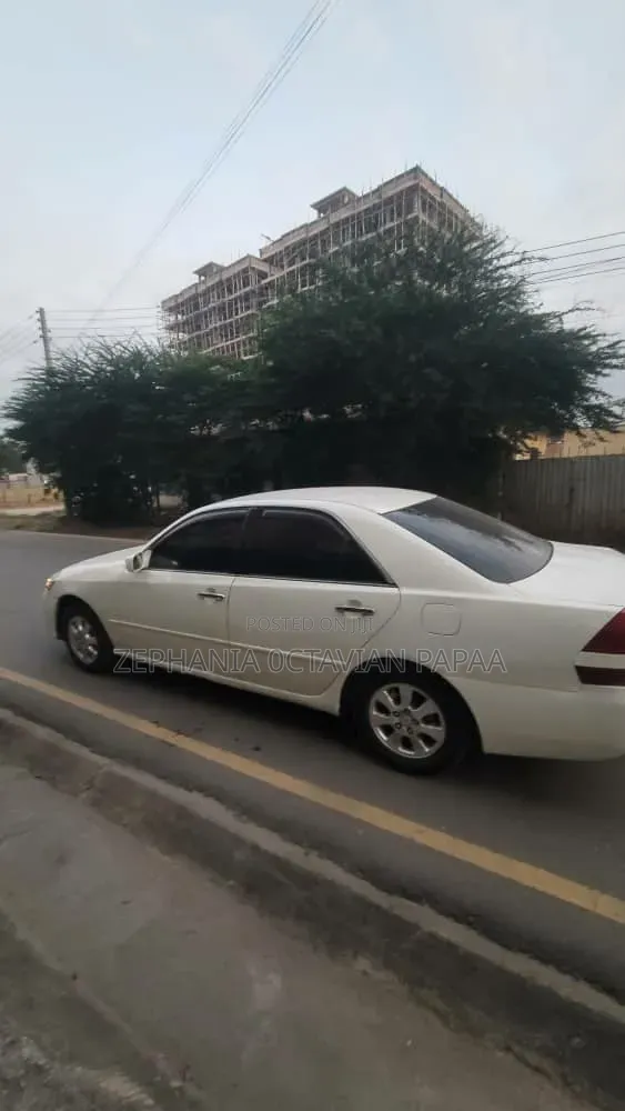 Toyota Mark II 2001 White