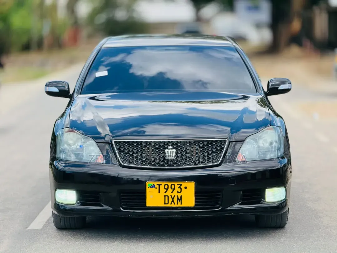 Toyota Crown 2007 Black