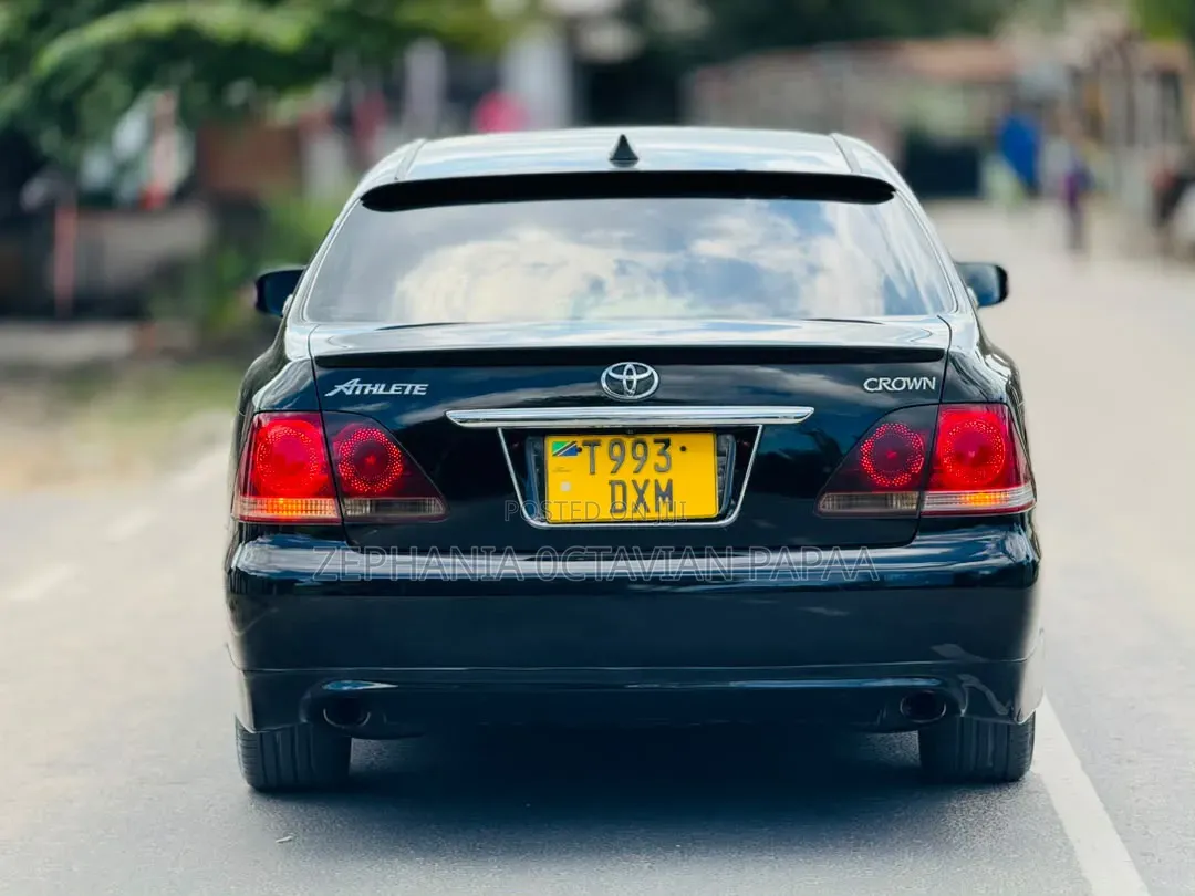 Toyota Crown 2007 Black