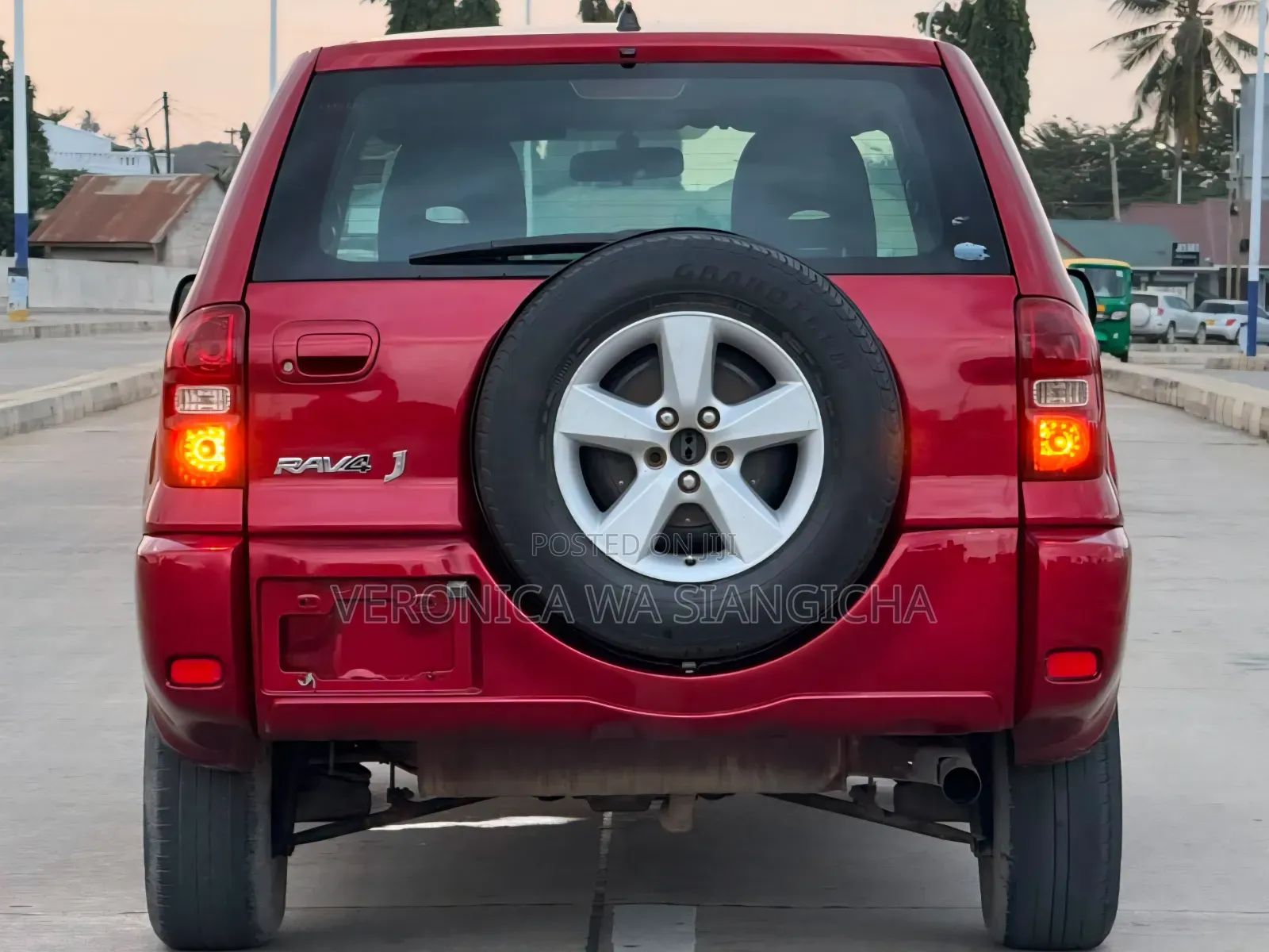 Toyota RAV4 2004 Red