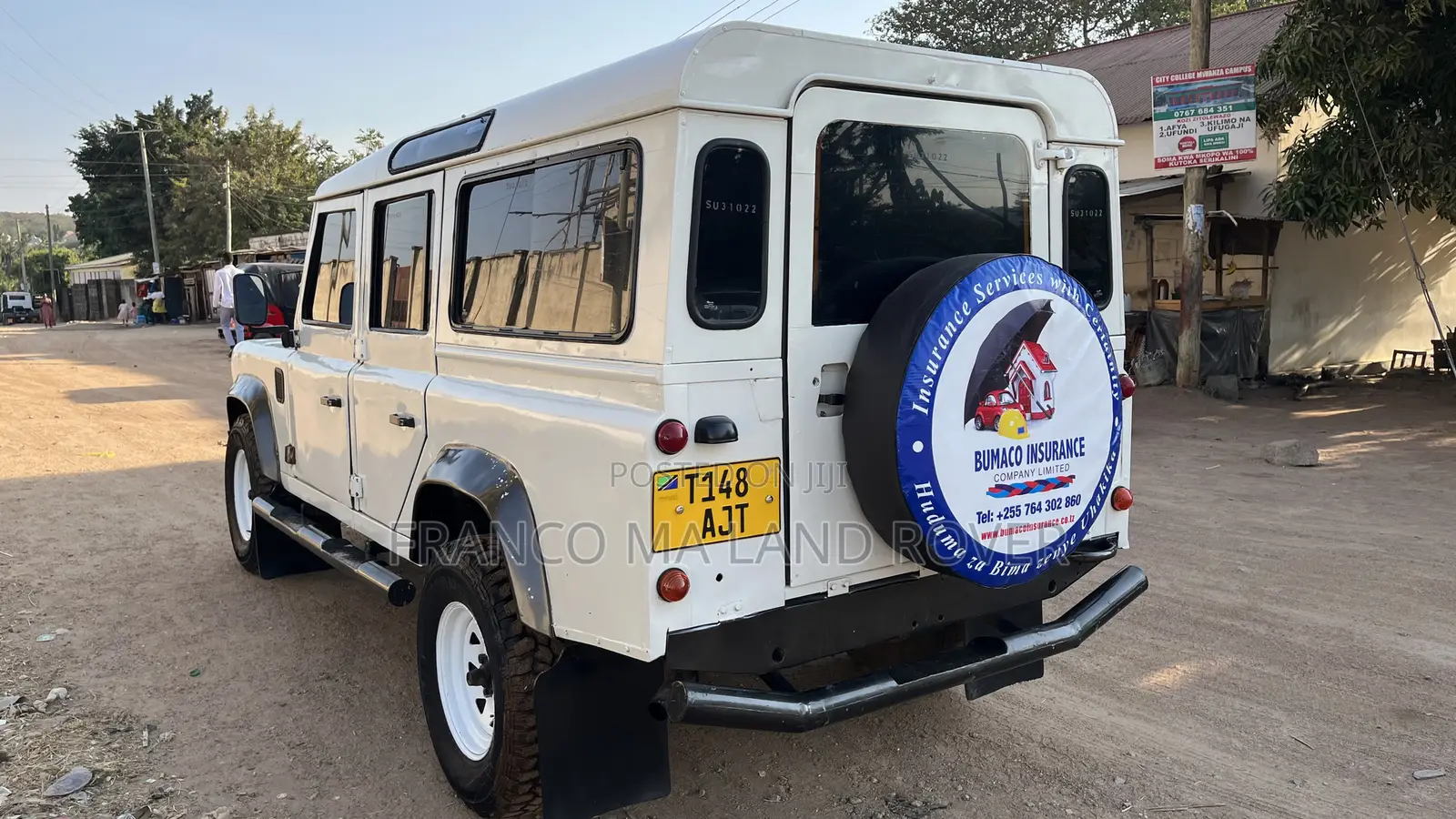 Land Rover Defender 2002 White