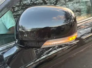 Toyota Crown 2012 Black