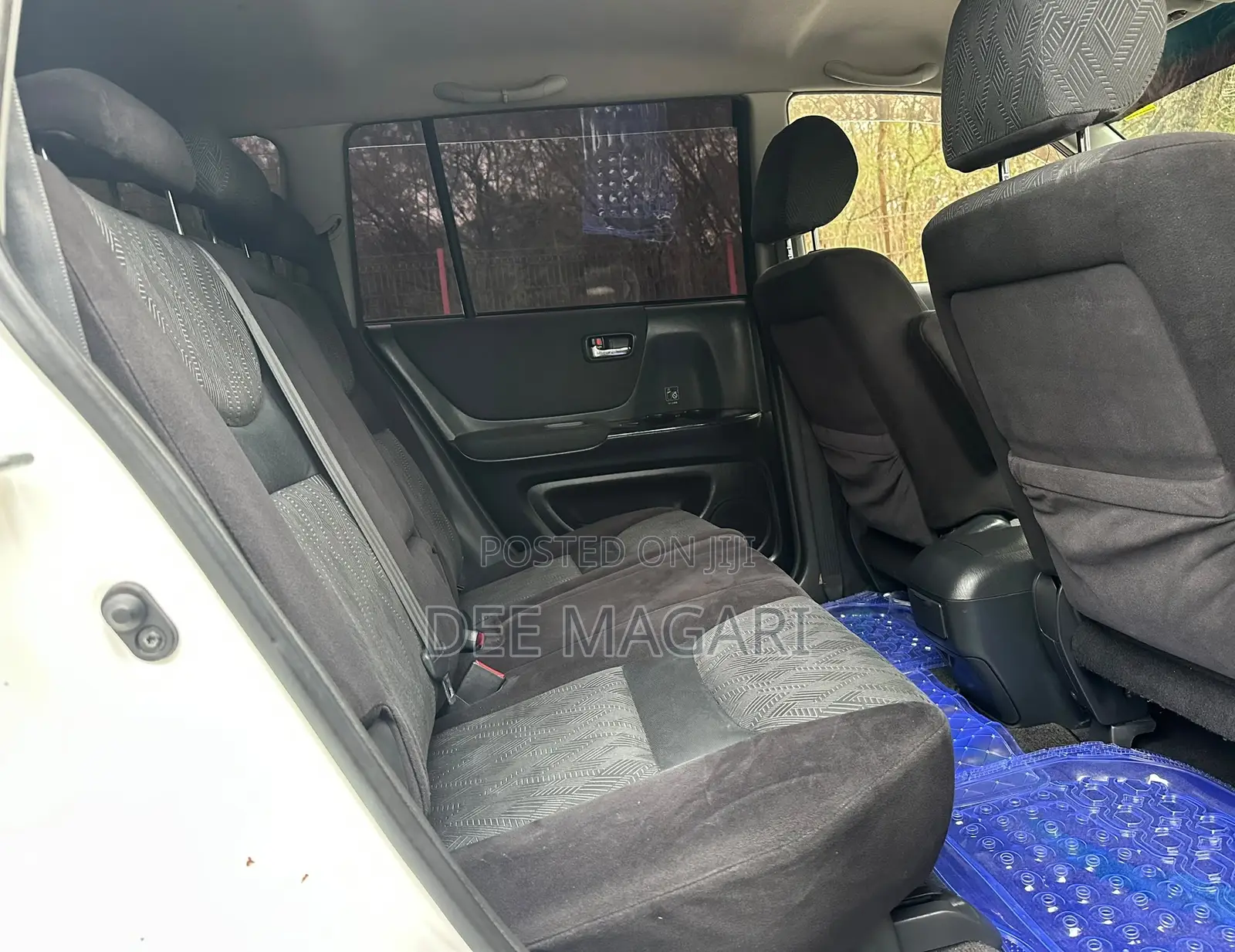 Toyota Kluger 2003 White