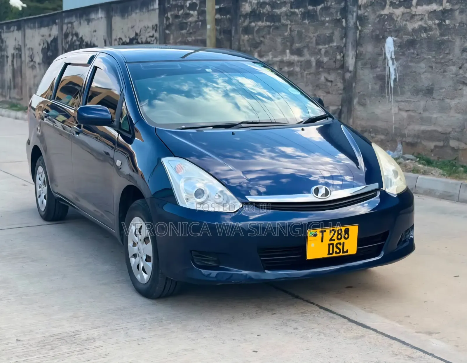 Toyota Wish 2005 Blue