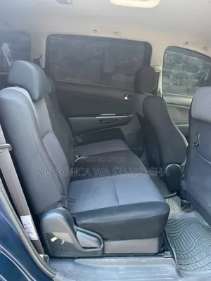 Toyota Wish 2005 Blue