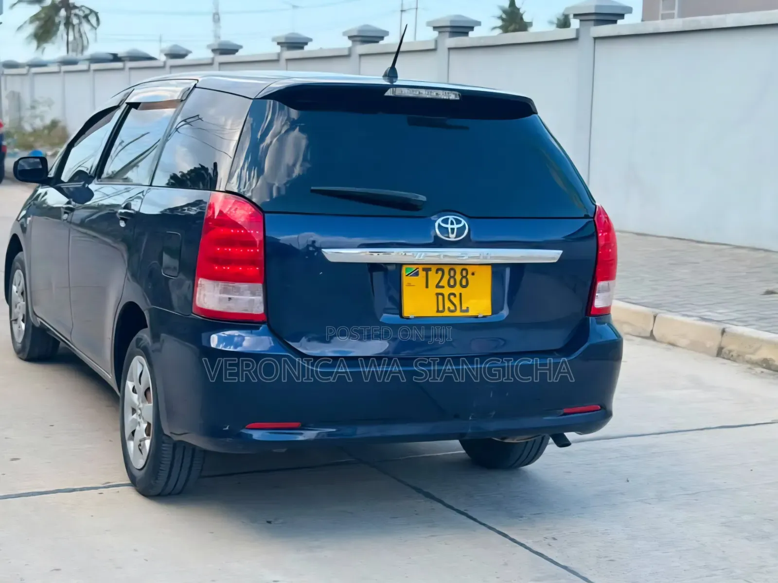 Toyota Wish 2005 Blue