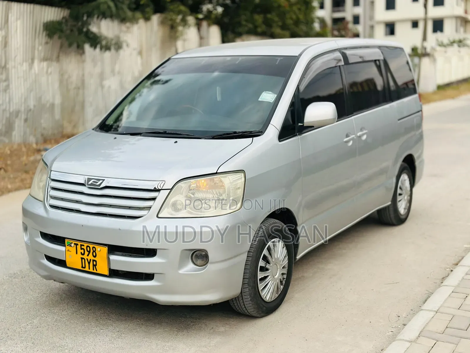 Toyota Noah 2008 Silver