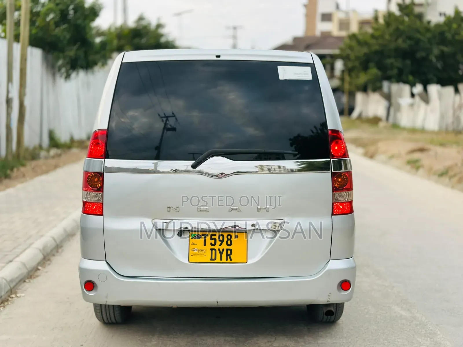 Toyota Noah 2008 Silver