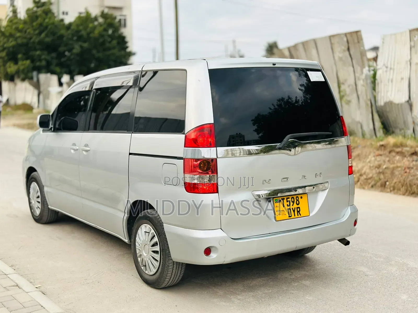 Toyota Noah 2008 Silver